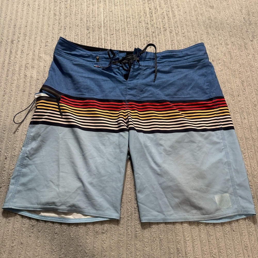 Quiksilver Board Shorts Mens 34 Blue Striped Colorful Hybrid Swim Trunks Surf 9"